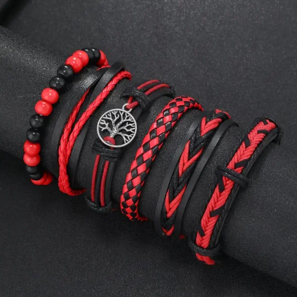 Las 6 pulseras en un mostrador
