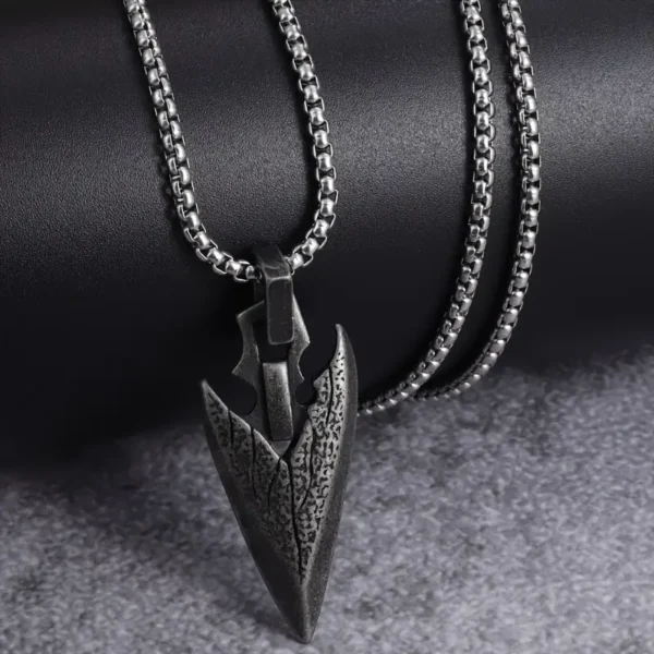Collar lanza nórdica